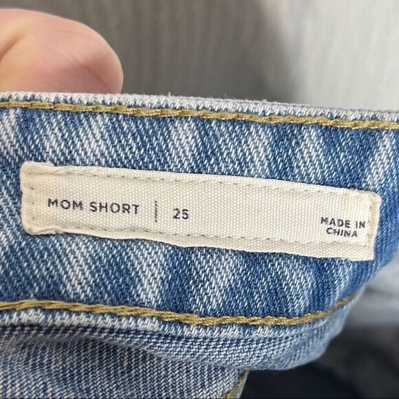 PacSun | Two Tone High Rise Mom Shorts Size 25 - Picture 5 of 6